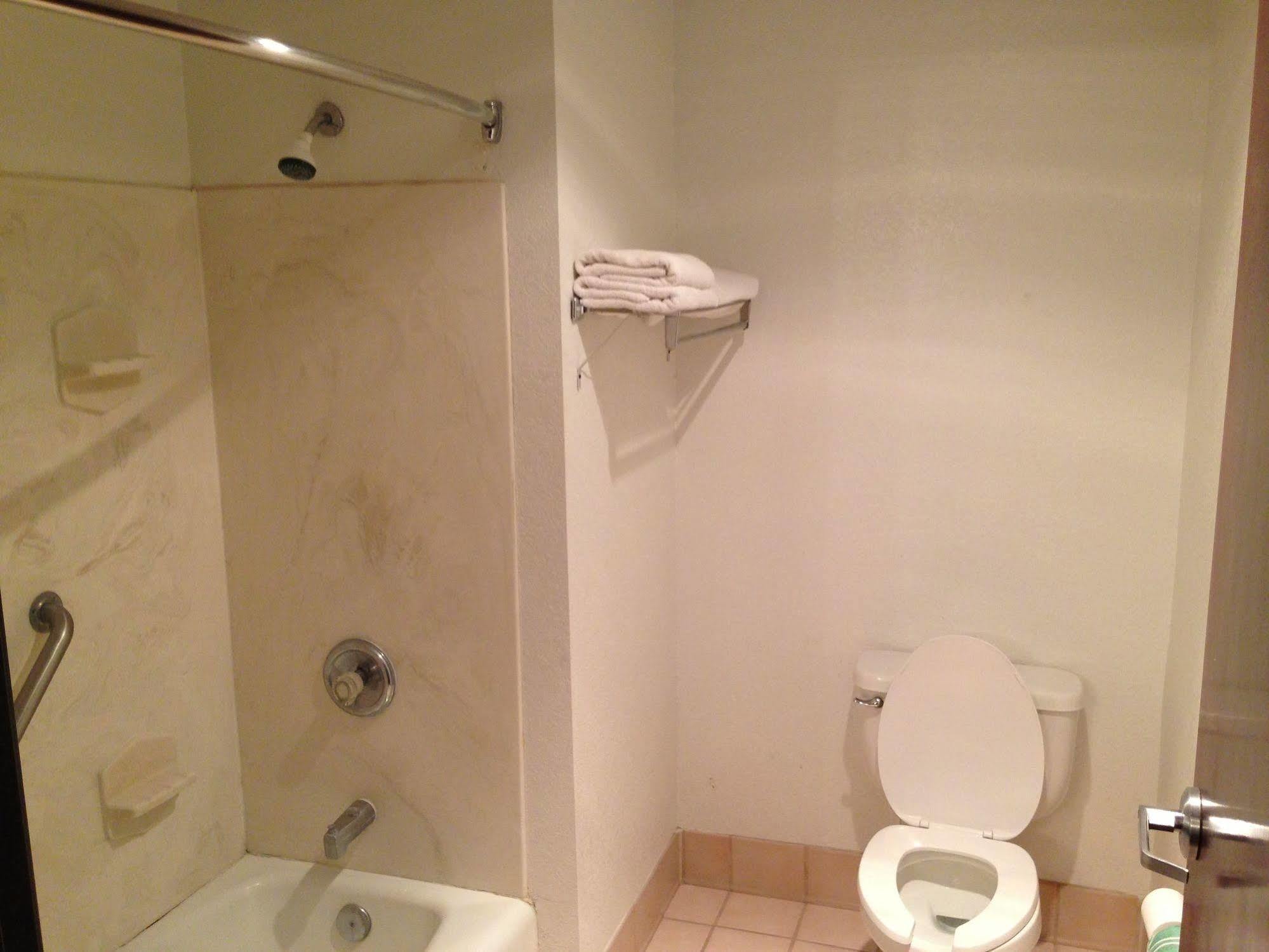 Brentwood Inn & Suites Hobbs Esterno foto