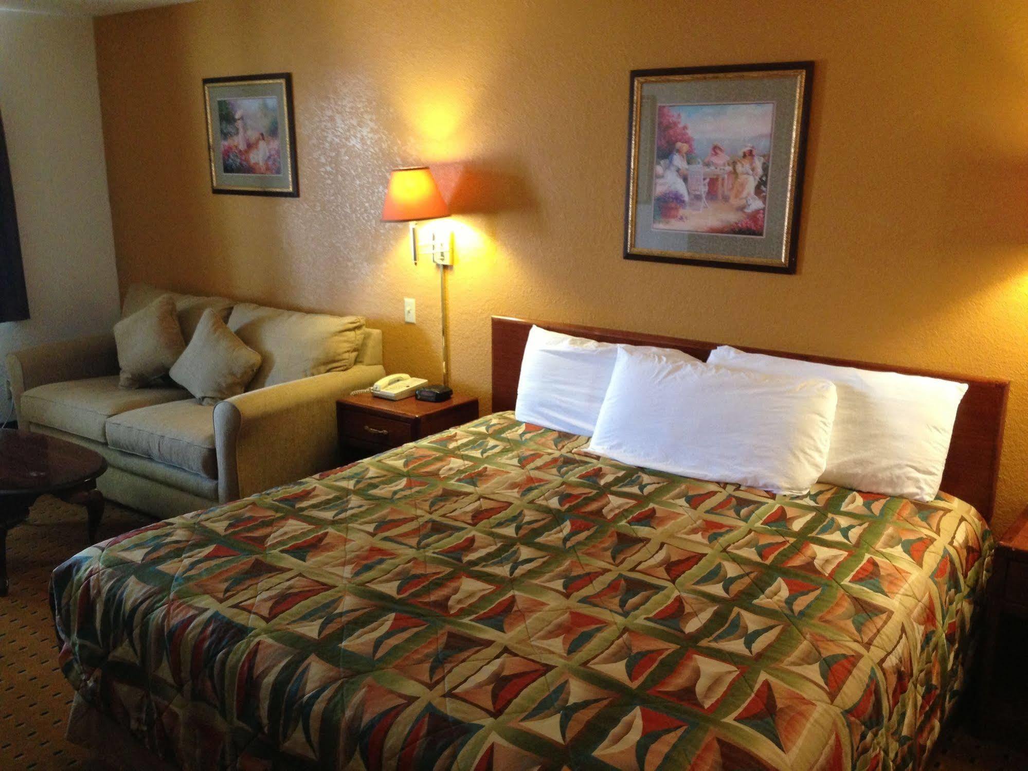 Brentwood Inn & Suites Hobbs Esterno foto