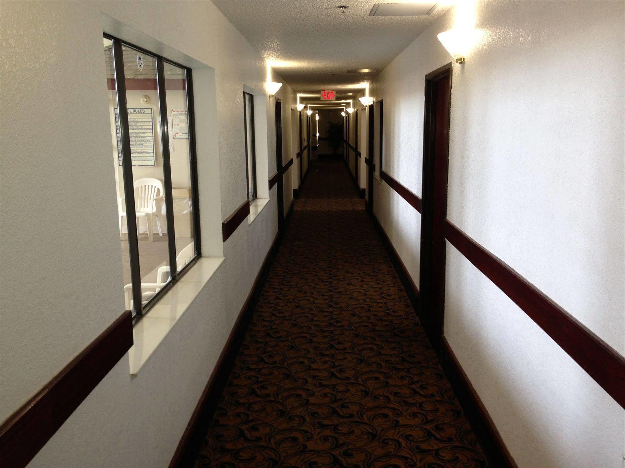 Brentwood Inn & Suites Hobbs Esterno foto