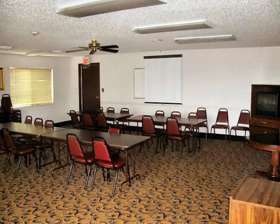 Brentwood Inn & Suites Hobbs Esterno foto
